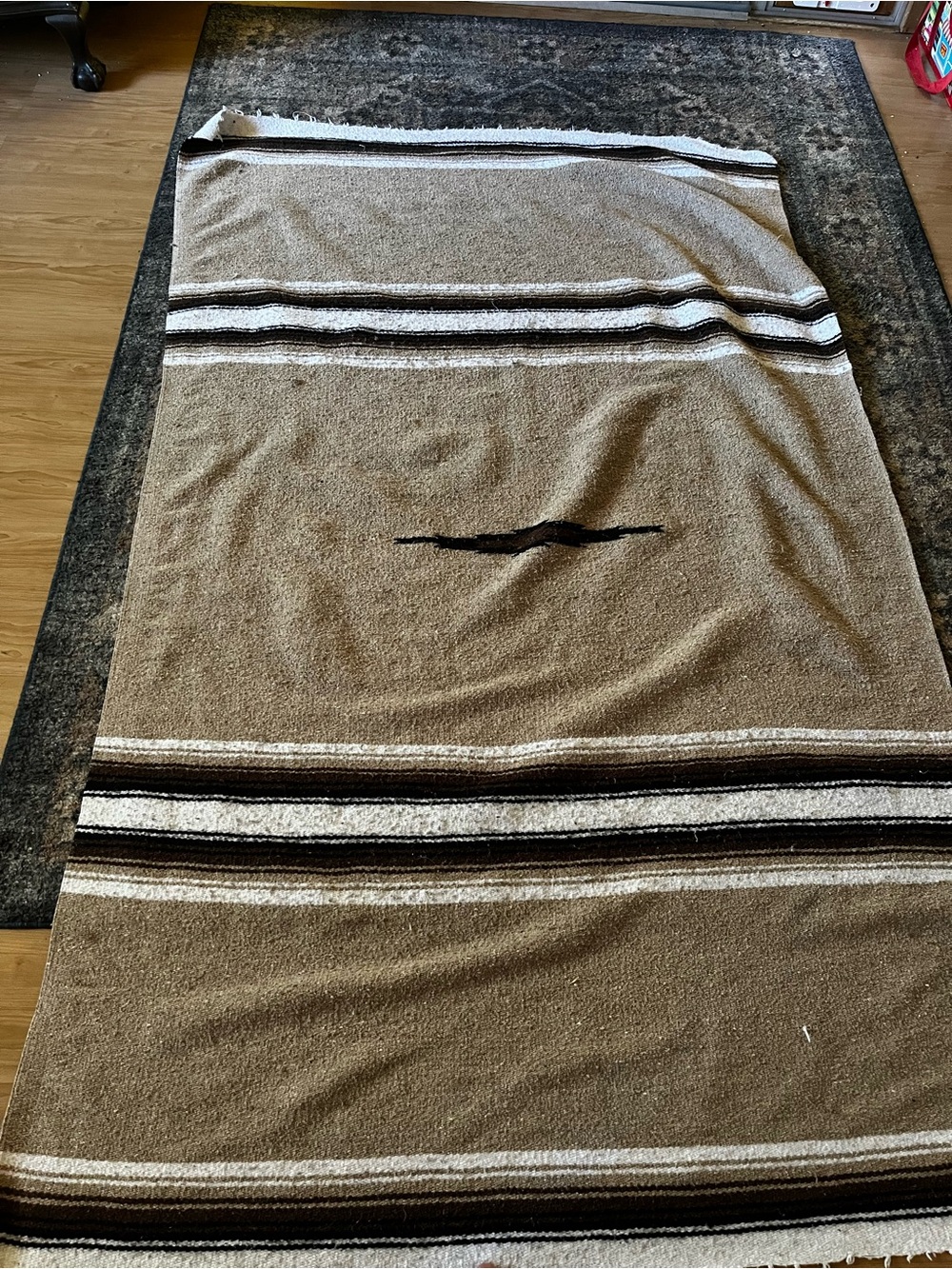 Native Aztec Mexican Striped Throw Blanket - Soft Home Bedding 4 x 6